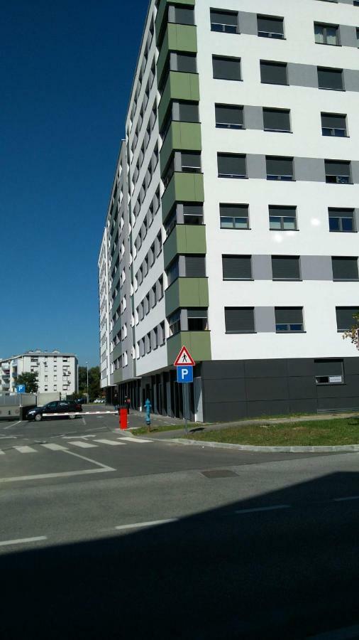 Apartman Nadja Arena Zagreb Eksteriør billede